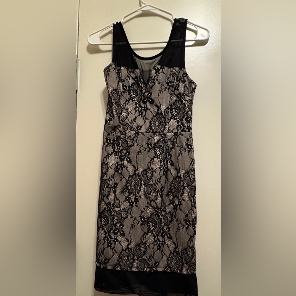 Doe & Rae Black and Cream Lace Midi Dress